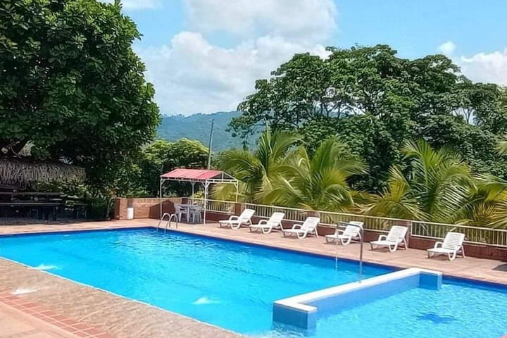 LOMA LINDA HOTEL DE NATURALEZA in La Mesa