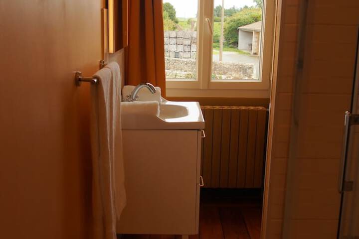 Room 40 of 57
