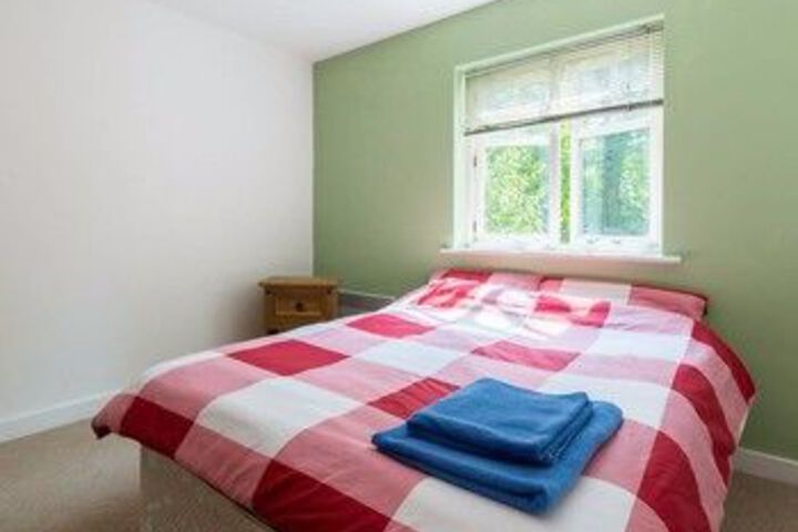 Room 15 of 42
