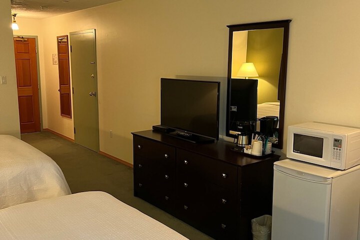 Room 6 of 59