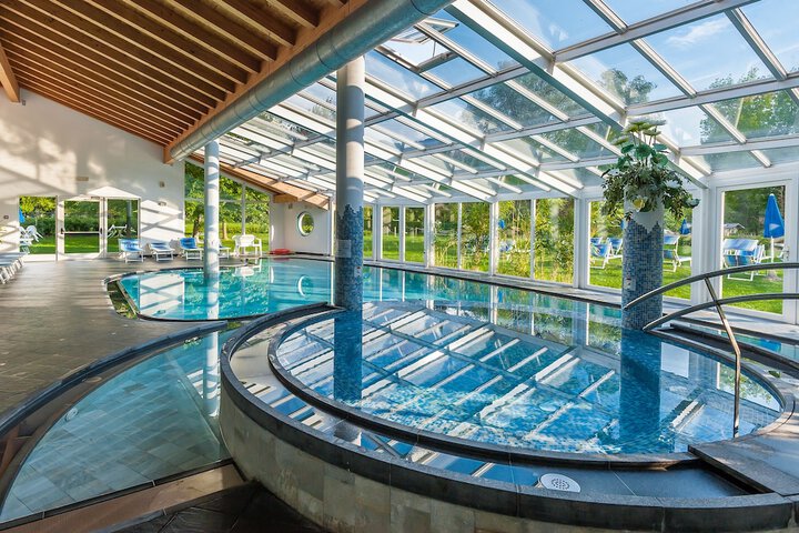 Pool 13 of 55