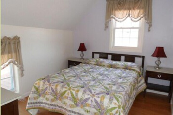 Room 136 of 345