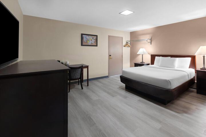 Room 14 of 55
