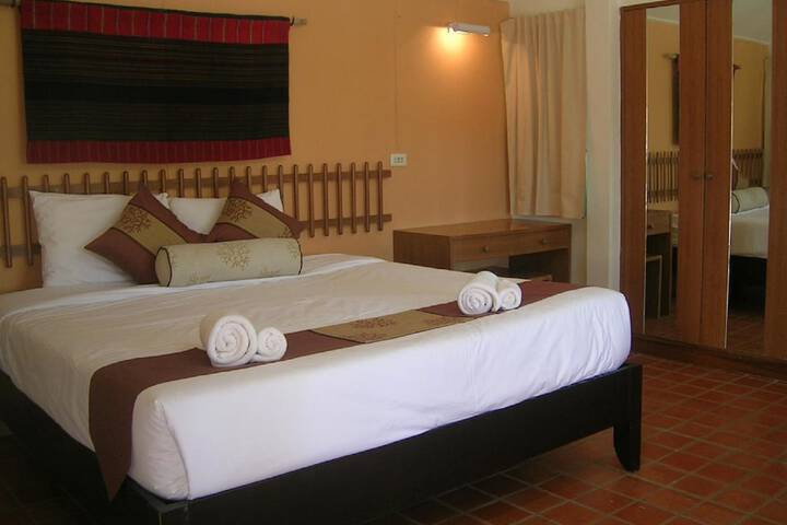Room 10 of 62