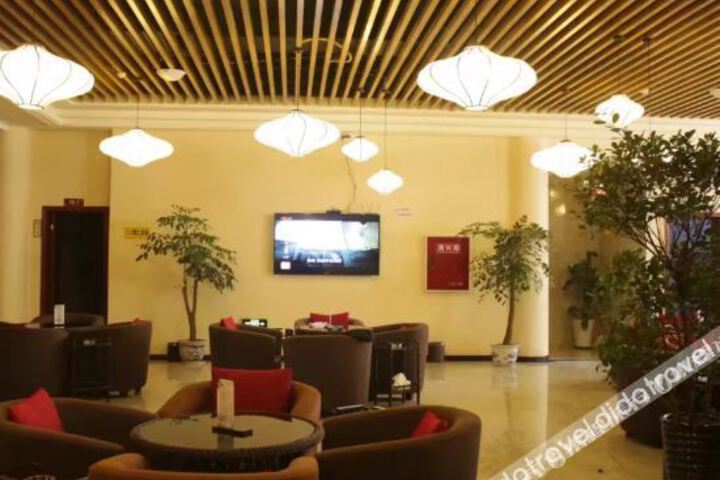 Hotel Interior 4 of 8