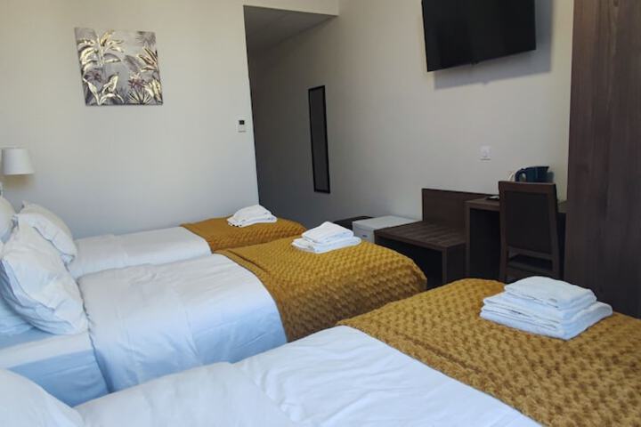 Room 15 of 68
