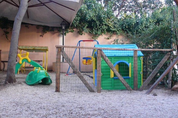 Childrens Activities 4 of 15