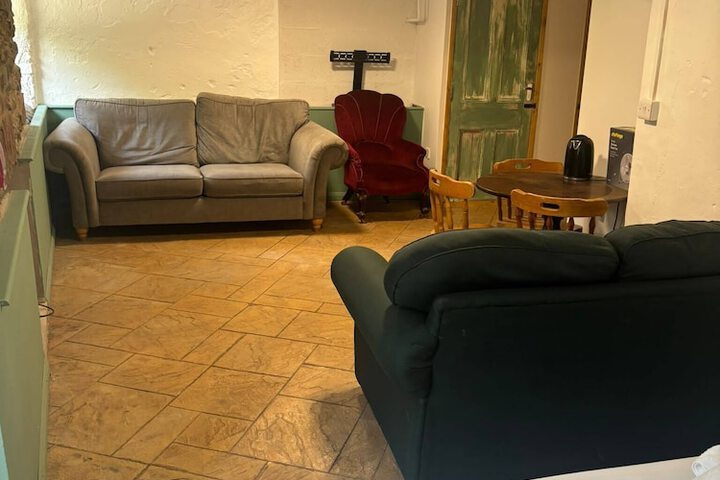 Room 54 of 108