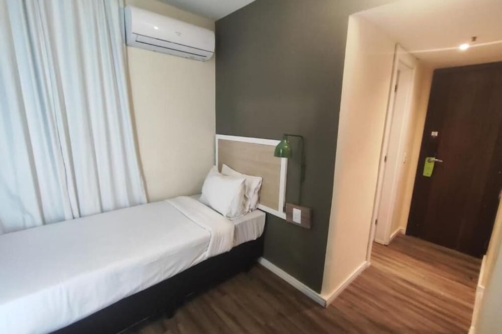 Room 14 of 43