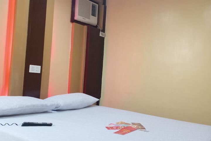 Room 5 of 21