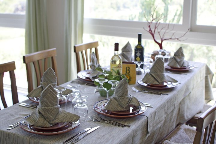 Dining 36 of 59