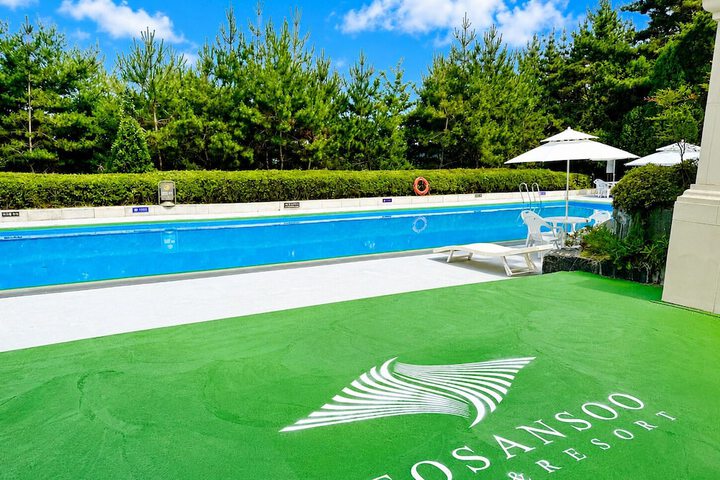 Pool 62 of 79