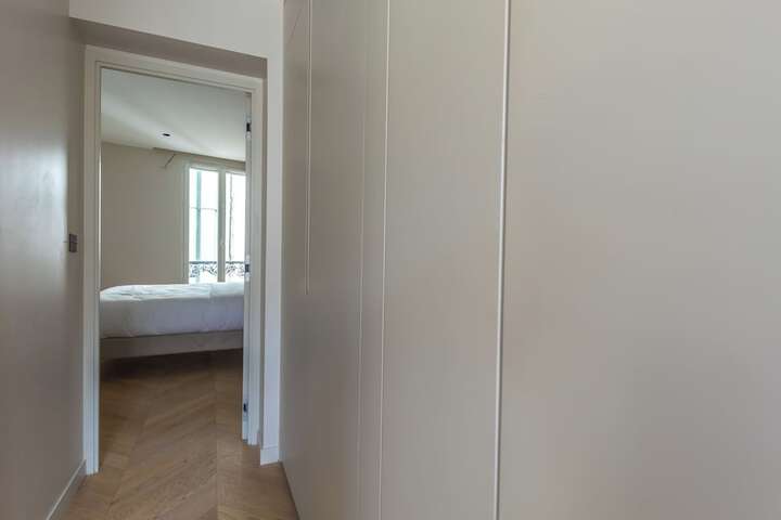 Room 22 of 158