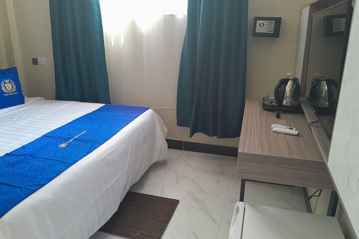 Room 30 of 52