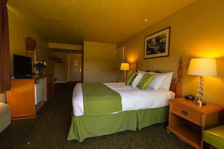 Room 5 of 72