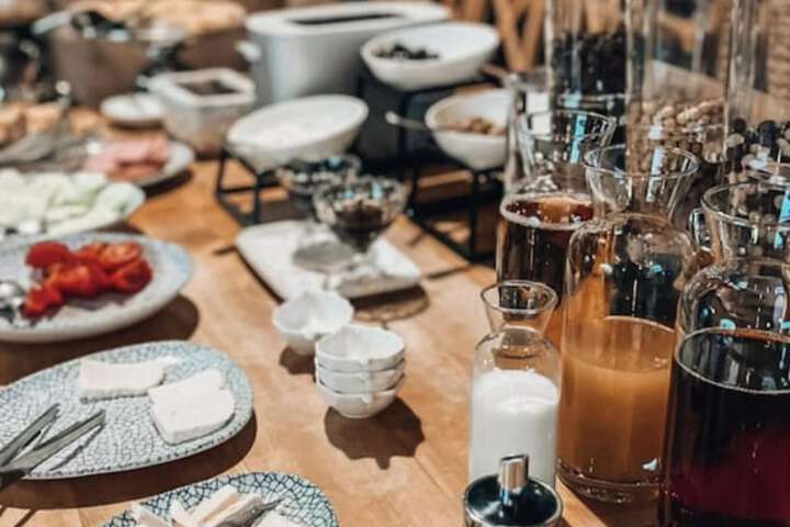 Dining 59 of 71