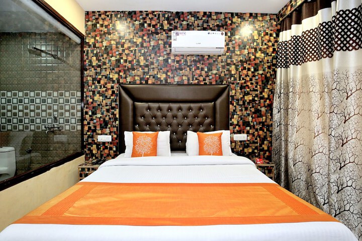 Room 21 of 29