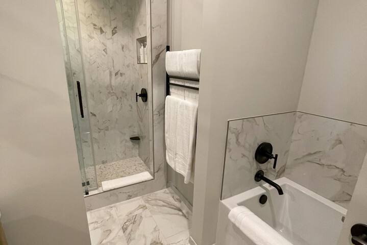 Room 20 of 29
