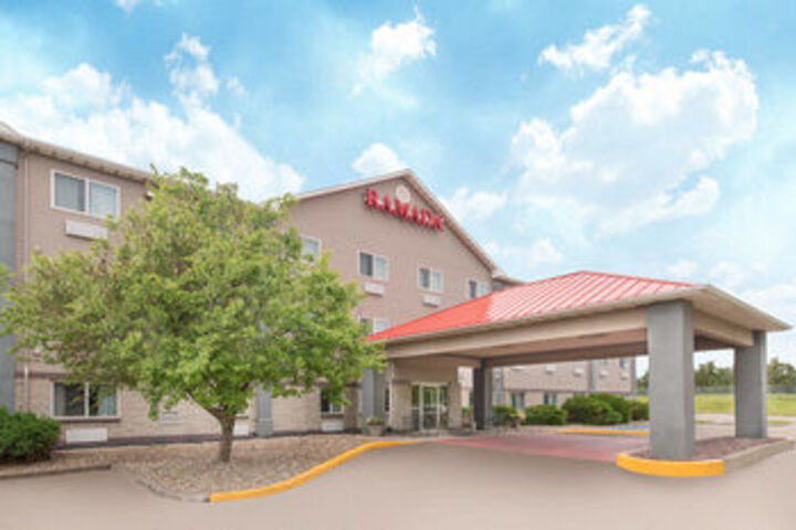 Hotel 32 of 45