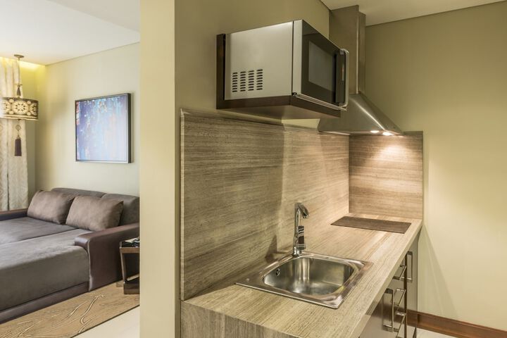 Private kitchenette