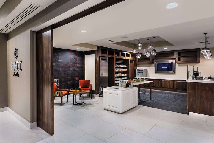 Snack bar