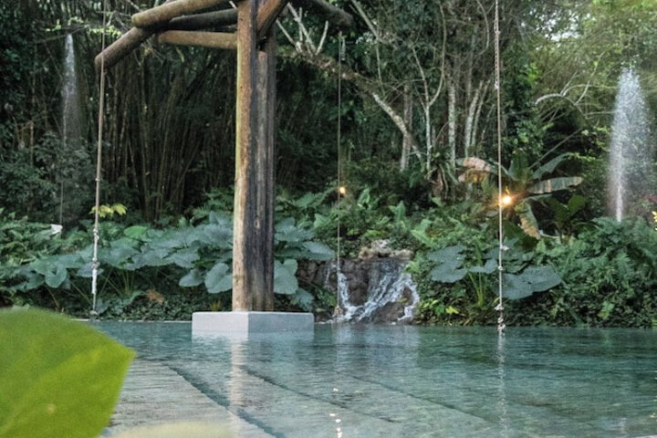 Pool 79 of 135