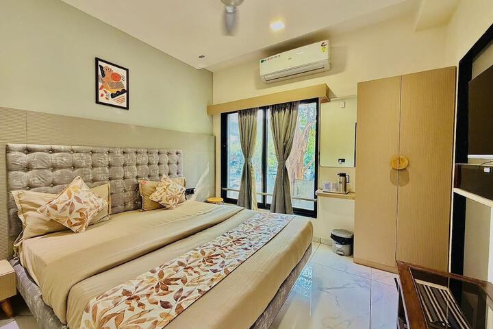 Room 21 of 43