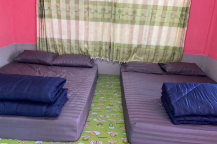 Room 6 of 26