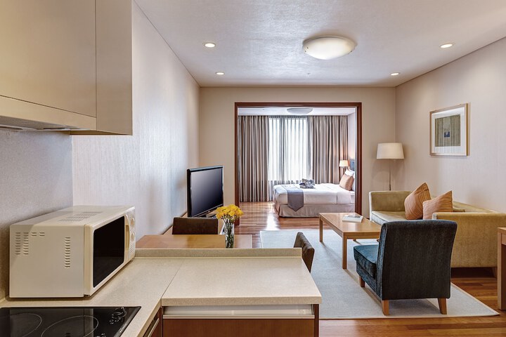 Room 18 of 47
