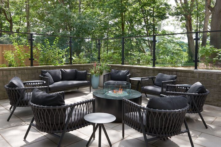 Terrace/Patio 32 of 33