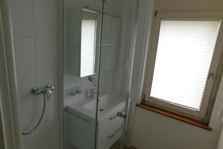 Room 7 of 10