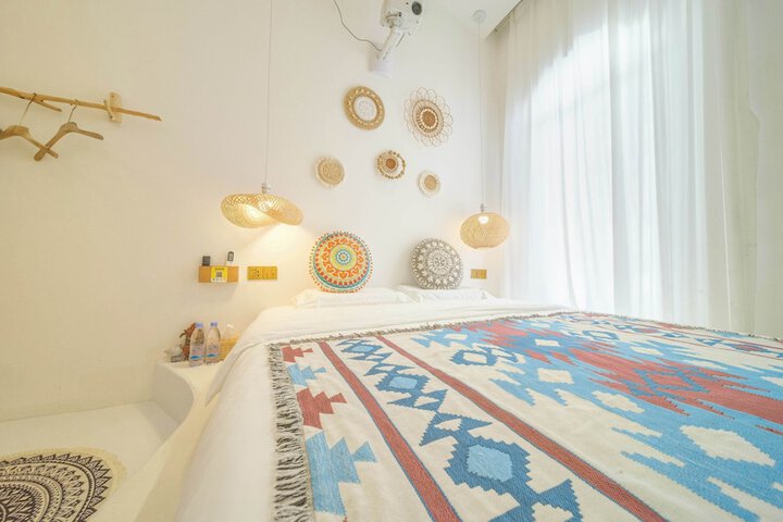 Room 57 of 171