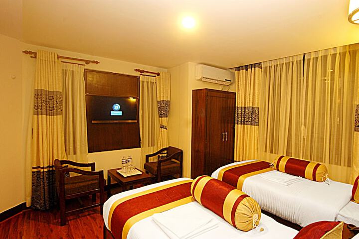 Room 19 of 35