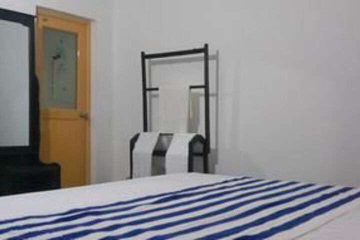 Room 14 of 17