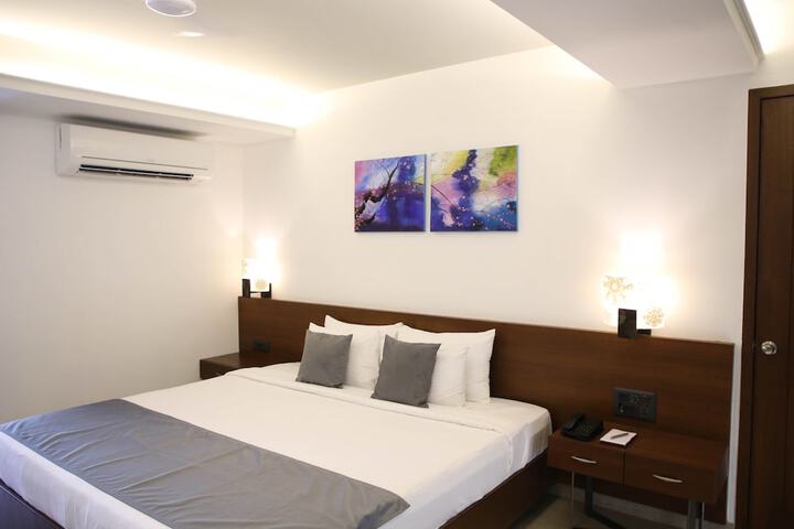 Room 21 of 40