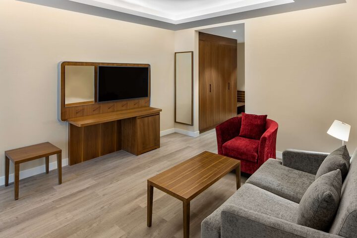 Room 39 of 268