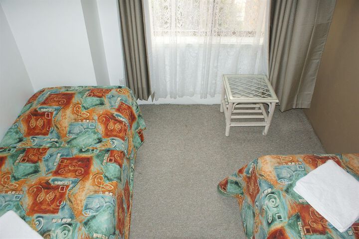 Room 15 of 68