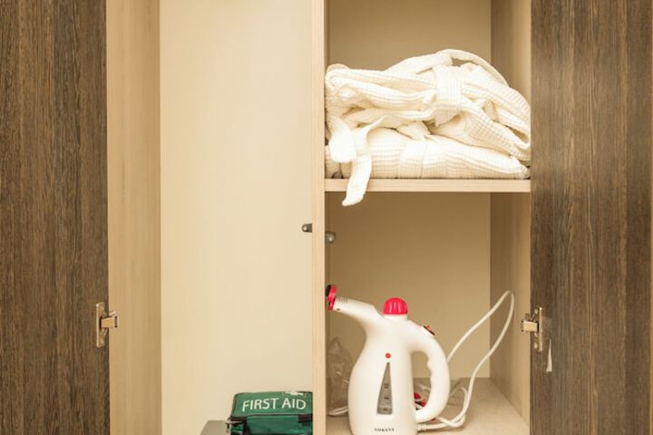 Room 34 of 58