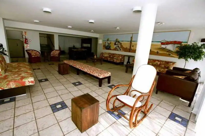 Room 3 of 7