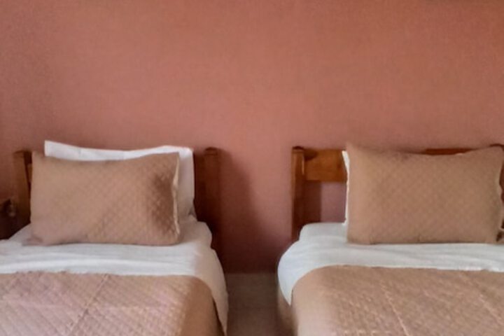 Room 6 of 61