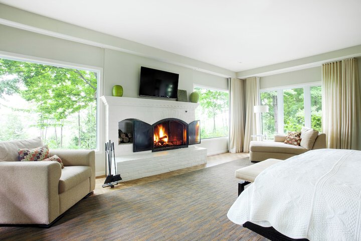 Luxury King Bed (25 of 67)