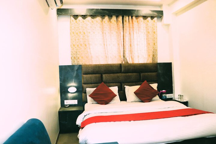 Room 15 of 57
