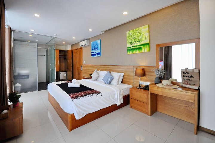 Room 111 of 230