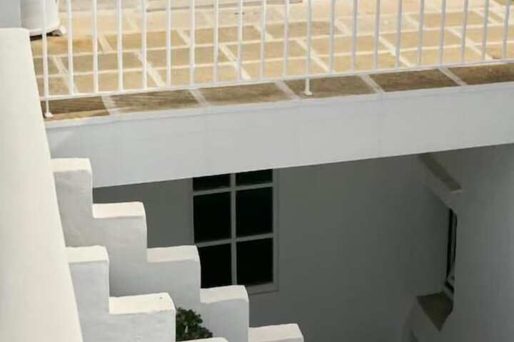 Hotel 97 of 101
