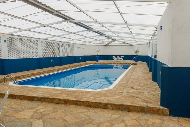 Pool 33 of 69