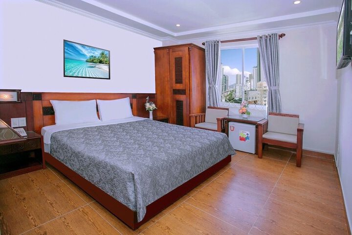 Room 15 of 23