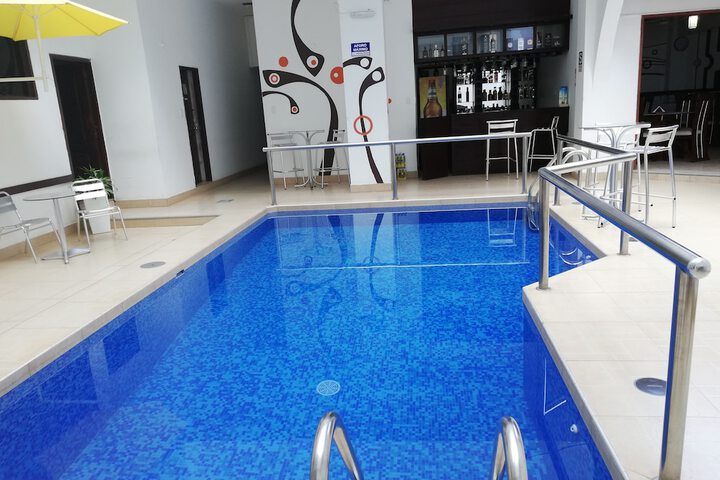 Pool 47 of 107