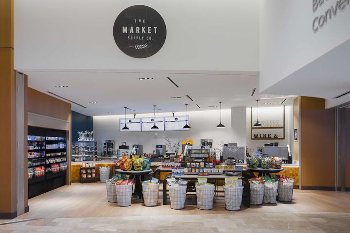 Snack bar