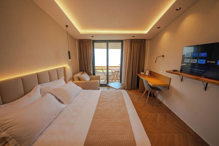 Room 19 of 95