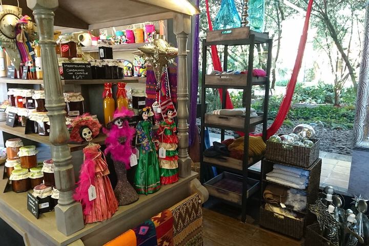 Gift shop